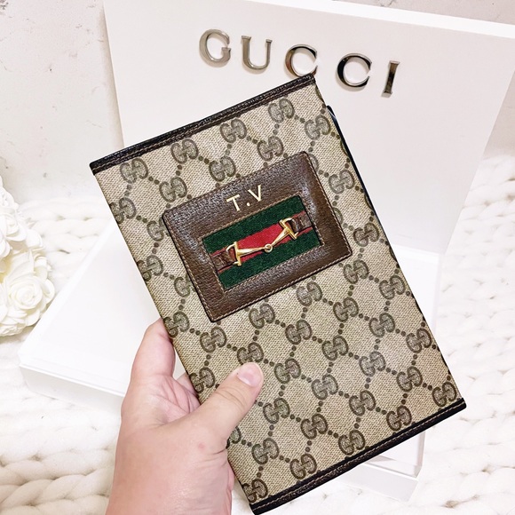 Authentic Gucci Home ULTRA RARE Collector’s Supreme T.V Guide Book Sleeve Set - Picture 6 of 11